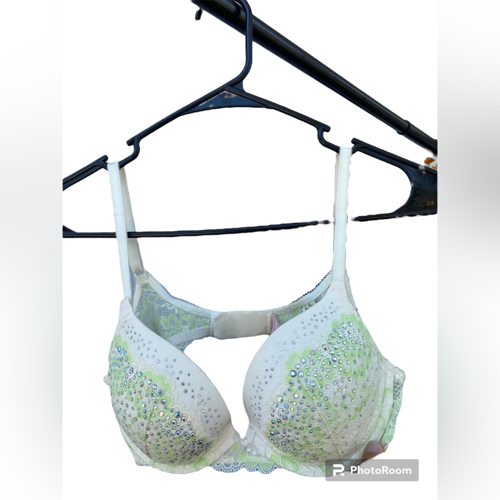 Sparkly Light Green/White Lacey Push-Up Bra - Victoria Secret